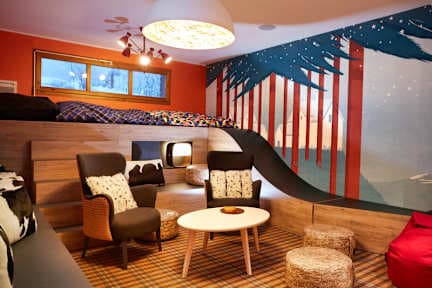 Moontain- Hostel