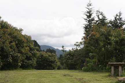 Purple Hen Country Lodge